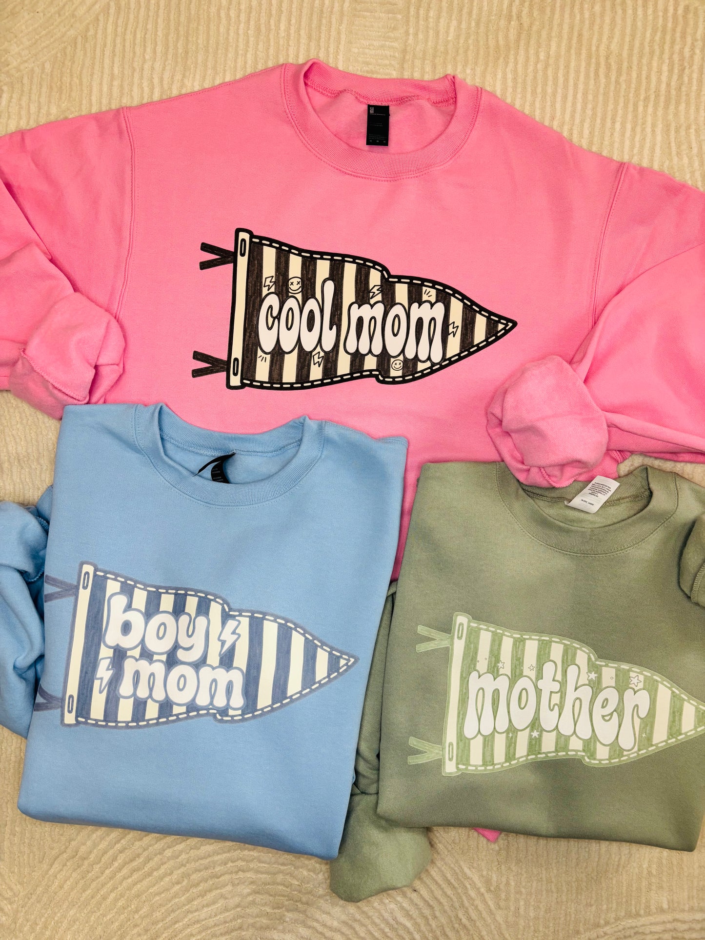 Mama doodle pennant flag sweatshirt