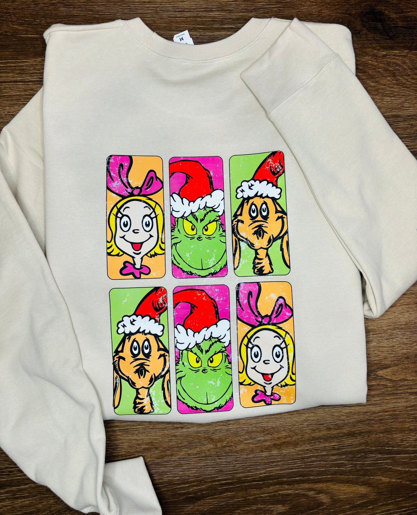 Retro Grinch Sweatshirt 💚 front and back design